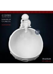 Ay Üzerinde Astronot Sunumluk Gondol (27x20 cm) Ham Polyester - Tual Hobi Sanat