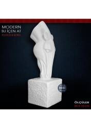 Modern Su İçen At Biblo Heykeli (34x10 cm) Ham Polyester - Tual Hobi Sanat (1)